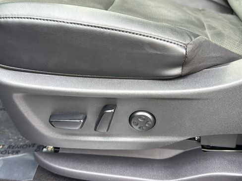 Certified 2023 Nissan Ariya AWD image 17