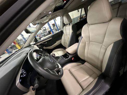 Certified 2021 Subaru Outback Limited image 15