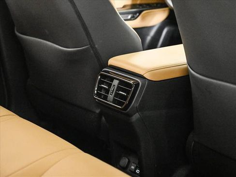 Used 2024 Lexus NX 350 AWD image 17