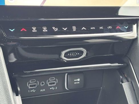 New 2026 Jeep Grand Cherokee Limited AWD/4WD image 26