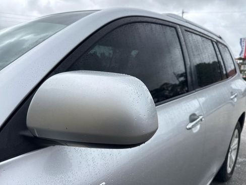 Used 2010 Toyota Highlander Limited FWD image 30