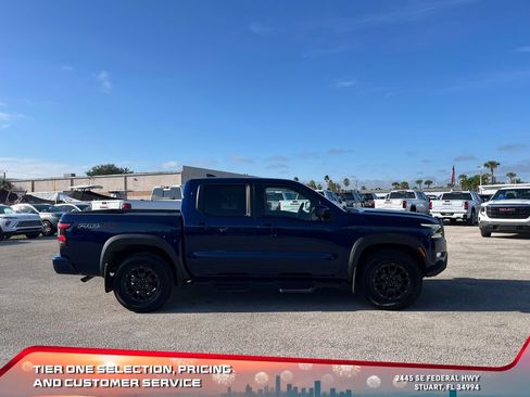Used 2022 Nissan Frontier PRO-4X w/ Pro-4X Premium Package image 8
