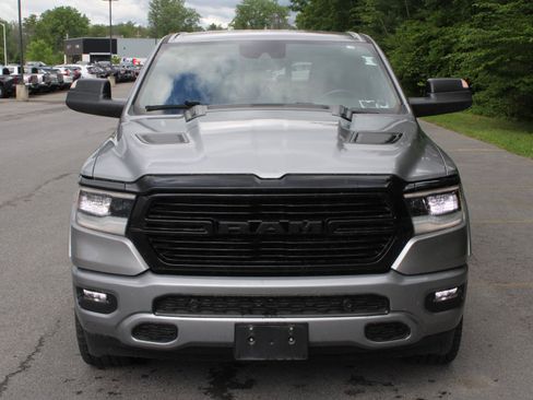 Used 2022 RAM 1500 Laramie AWD/4WD image 2