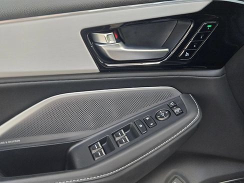 Certified 2026 Acura MDX FWD w/ Technology Package image 13