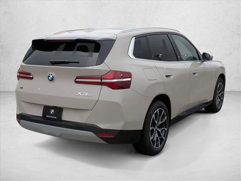 Used 2026 BMW X3 xDrive30 w/ Premium Package AWD/4WD image 2