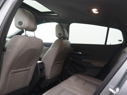 Used 2024 Buick Envista Avenir FWD image 18