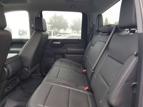 Used 2024 GMC Sierra 3500 Pro w/ Convenience Package image 10