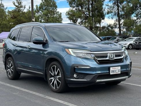 Used 2019 Honda Pilot Touring image 2