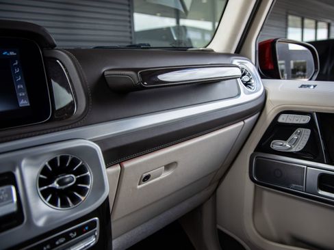 Used 2024 Mercedes-Benz G 63 AMG 4MATIC image 29
