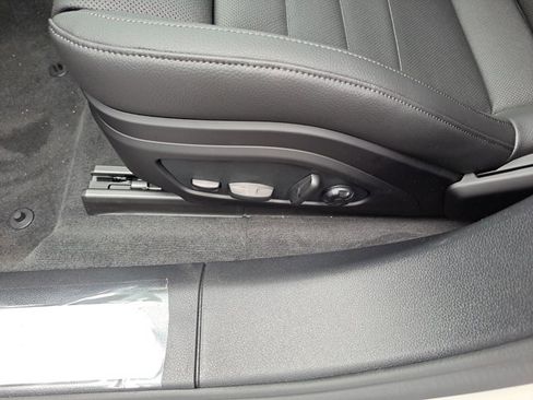 New 2026 Porsche Panamera 4 image 23