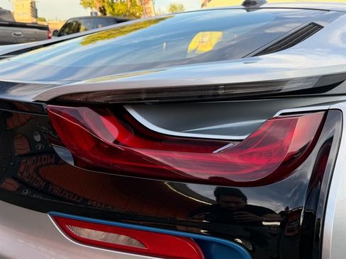 Used 2015 BMW i8 AWD/4WD image 15