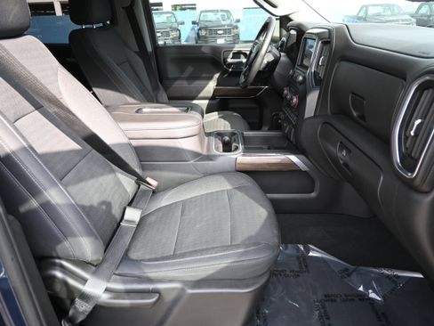 Used 2019 Chevrolet Silverado 1500 RST w/ All-Star Edition AWD/4WD image 17