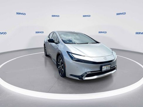 Used 2024 Toyota Prius Prime Premium FWD image 2
