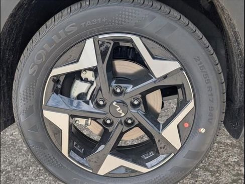 New 2026 Kia Seltos S FWD image 16