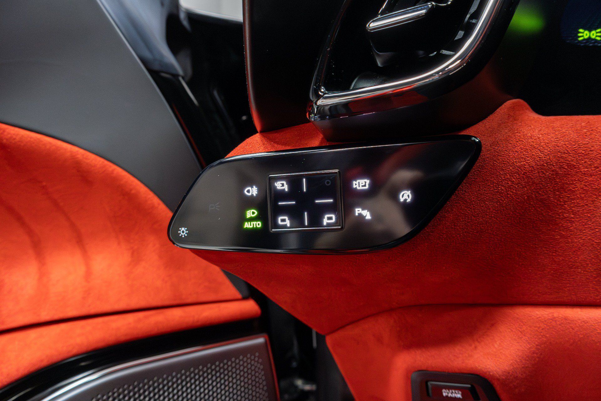 Used 2022 Ferrari Roma RWD image 71