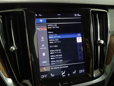 Used 2019 Volvo S60 T5 Momentum w/ Multimedia Package FWD image 34
