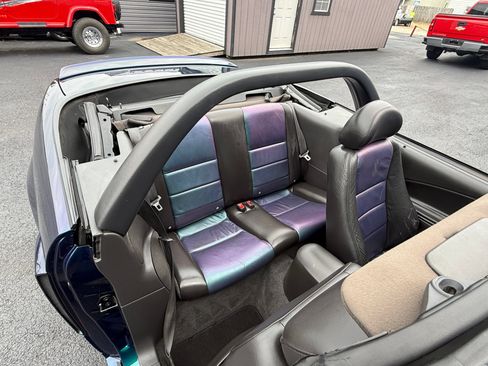 Used 2004 Ford Mustang Cobra RWD image 19