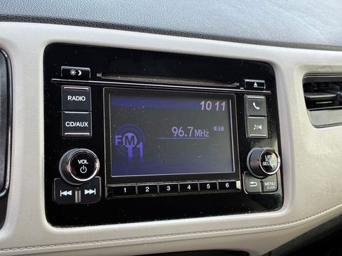 Used 2018 Honda HR-V LX image 22