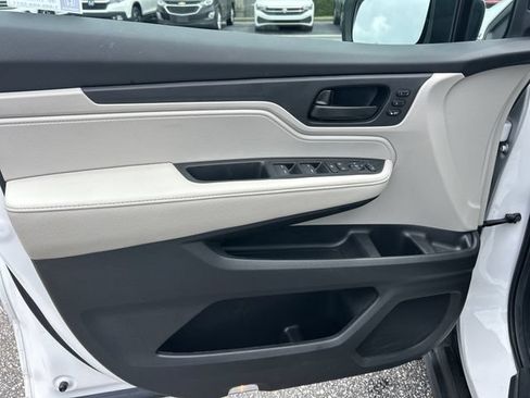 Certified 2026 Honda Odyssey EX-L image 17