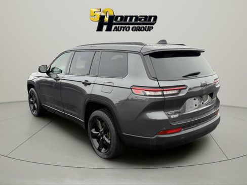 Used 2022 Jeep Grand Cherokee L Laredo image 3