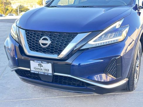 Used 2023 Nissan Murano S image 9