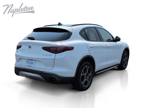 Used 2023 Alfa Romeo Stelvio Ti w/ Active Assist Plus Package AWD/4WD image 6