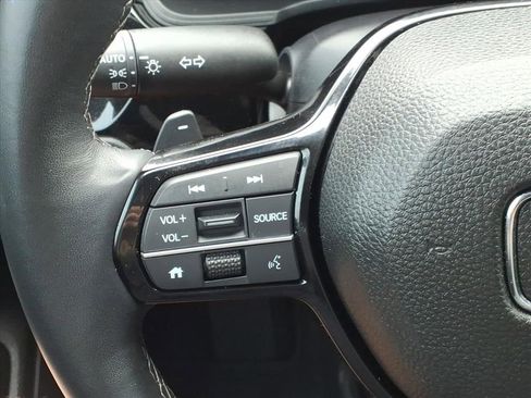 Used 2025 Honda Civic Sport image 21