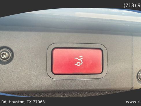 Used 2007 Mercedes-Benz E 63 AMG Sedan image 33