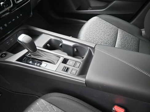 New 2026 Nissan Sentra SV w/ Floor Mat Package FWD image 33