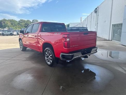 Used 2023 Chevrolet Silverado 1500 LT w/ Protection Package AWD/4WD image 7