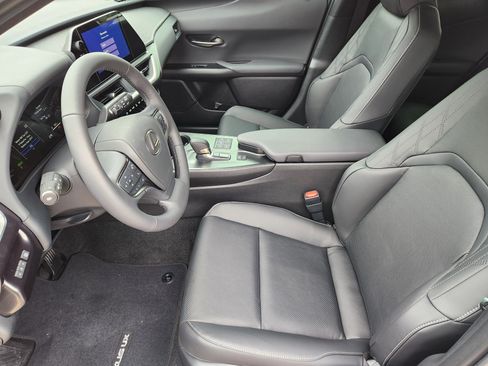 New 2026 Lexus UX 300h FWD image 5