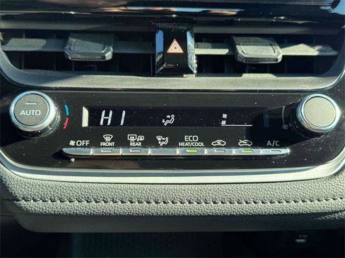 Certified 2023 Toyota Corolla SE image 28