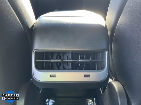 Used 2019 Tesla Model 3 Long Range image 33