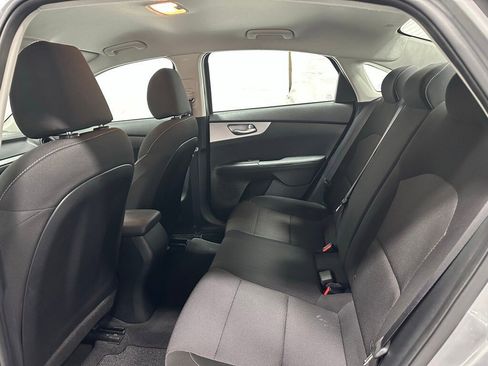 Used 2024 Kia Forte LXS image 40