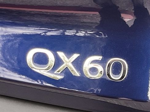 Certified 2024 INFINITI QX60 Luxe w/ Performance Audio Package image 33