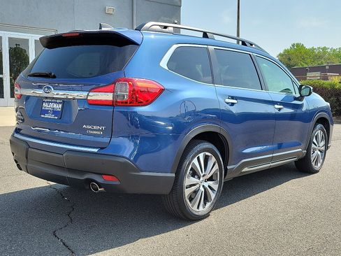 Used 2022 Subaru Ascent Touring AWD/4WD image 7