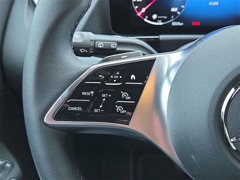 Certified 2026 Mercedes-Benz GLA 250 4MATIC image 21