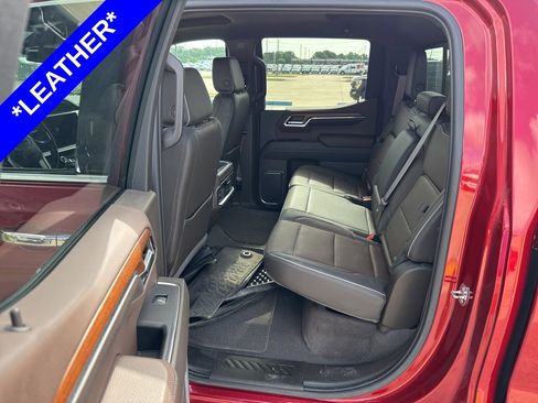 Used 2023 GMC Sierra 1500 Denali AWD/4WD image 6