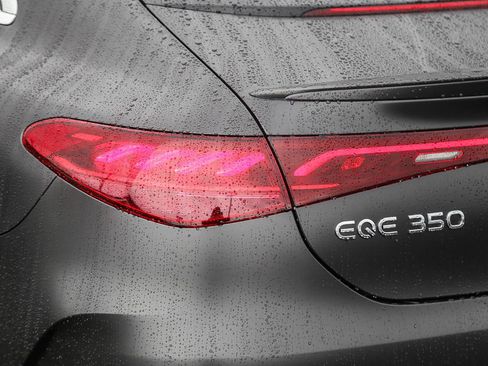 Used 2024 Mercedes-Benz EQE 350+ 4MATIC Sedan image 9