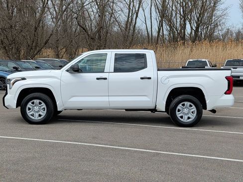 Used 2023 Toyota Tundra SR AWD/4WD image 3
