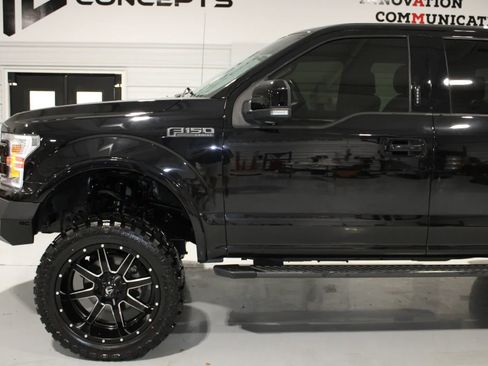 Used 2019 Ford F150 Lariat w/ Equipment Group 502A Luxury AWD/4WD image 5