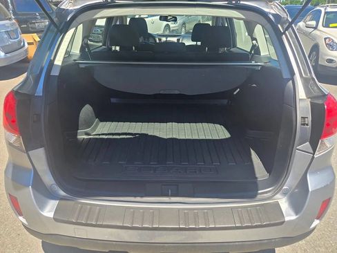 Used 2012 Subaru Outback 2.5i AWD/4WD image 21