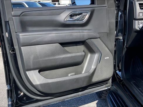 Used 2023 GMC Yukon XL AT4 w/ Max Trailering Package AWD/4WD image 36