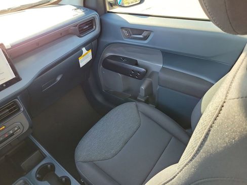 New 2026 Ford Maverick XL w/ Equipment Group 101A AWD/4WD image 16