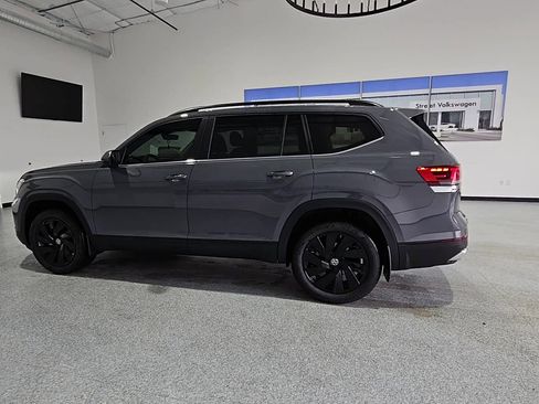 New 2026 Volkswagen Atlas SE FWD image 7