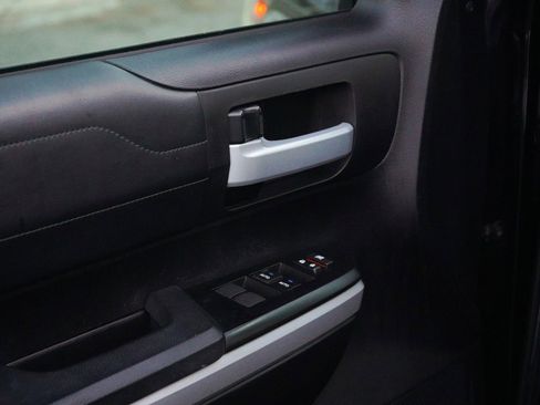 Used 2020 Toyota Tundra Limited image 23