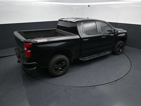 Used 2021 Chevrolet Silverado 1500 Custom Trail Boss w/ Midnight Edition AWD/4WD image 38