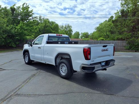 Used 2020 GMC Sierra 1500 2WD Regular Cab image 4
