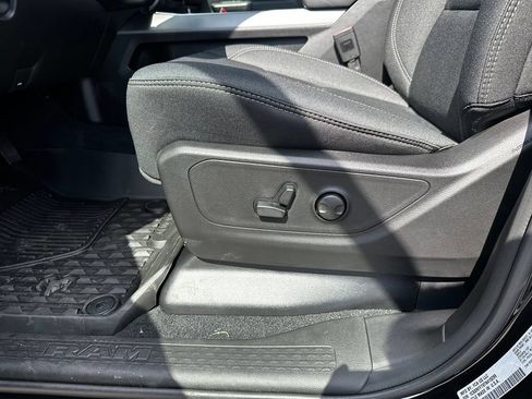 New 2026 RAM 1500 Big Horn w/ Night Edition AWD/4WD image 22