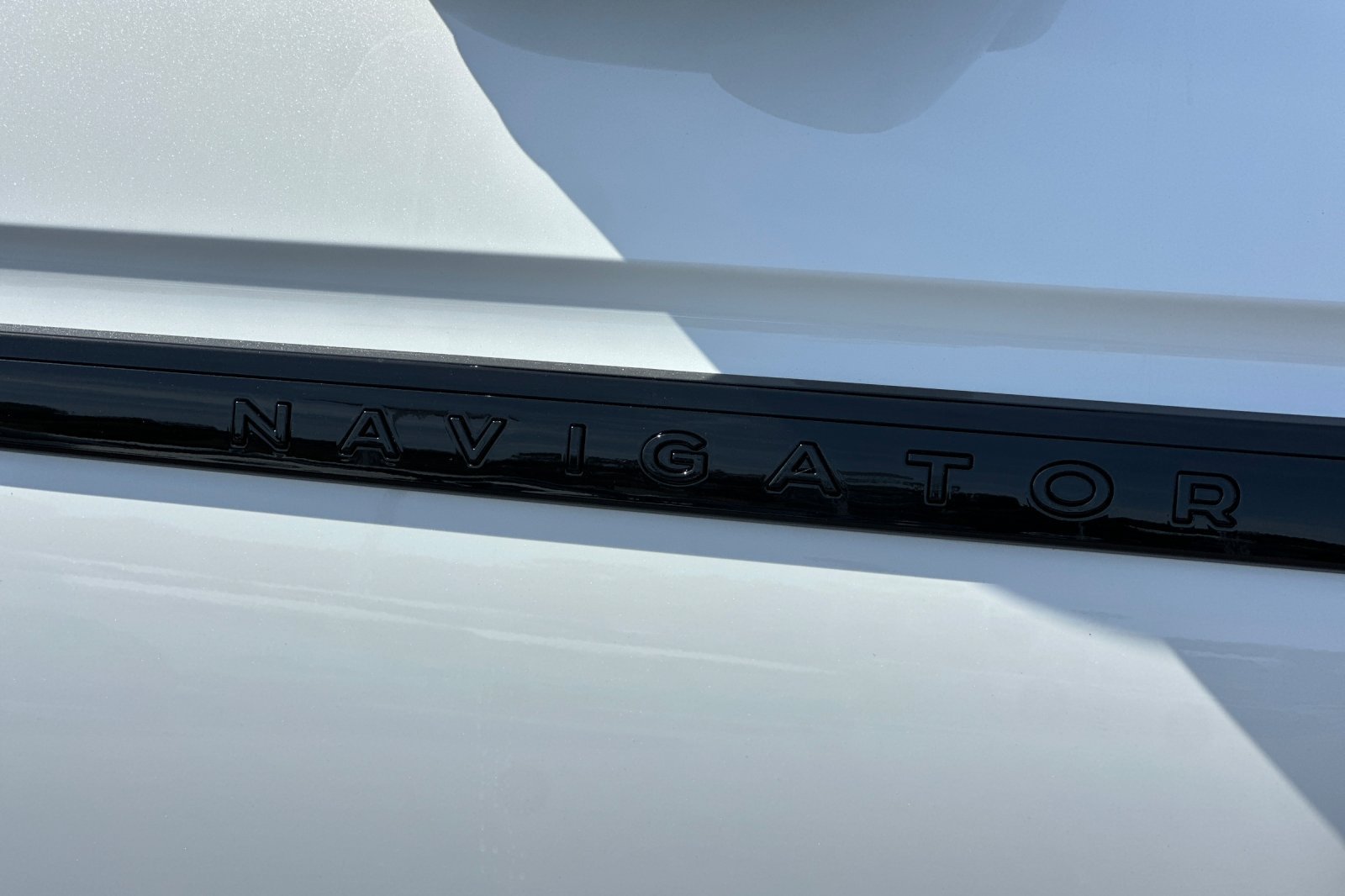 New 2027 Lincoln Navigator L Reserve w/ Jet Appearance Package AWD/4WD image 27